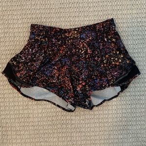 Lululemon Hotty hot shorts!!! Size 4